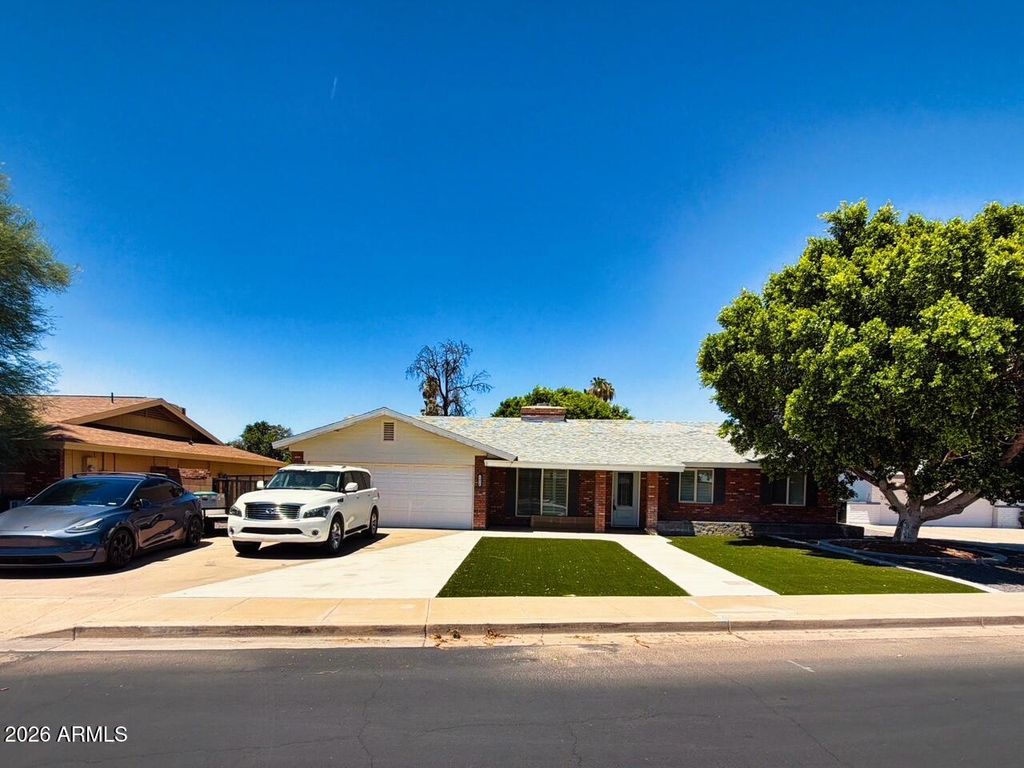 Photo of 2416 E Elmwood Street, Mesa, AZ 85213 (MLS # 7047522)