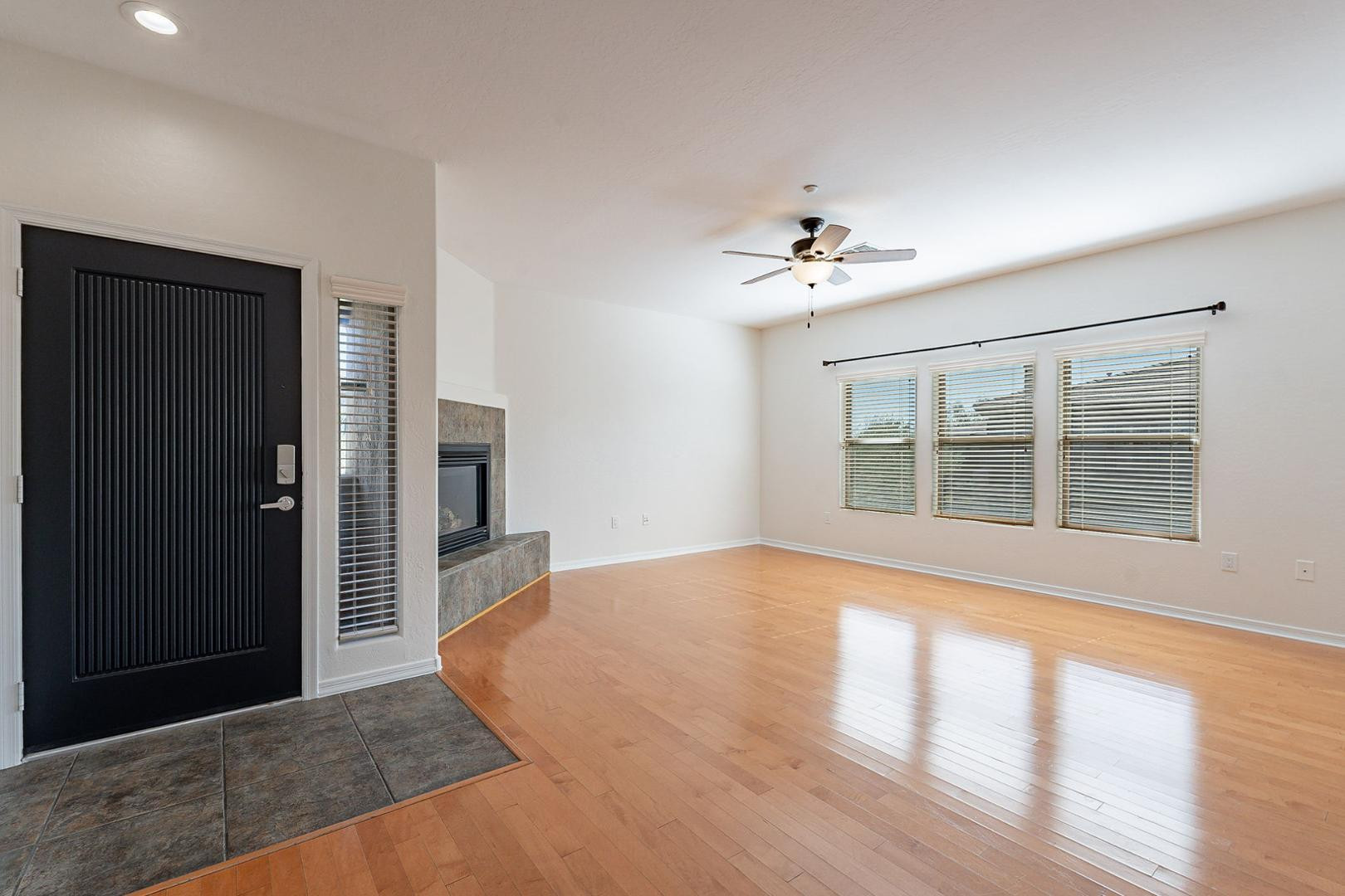 33550 N Dove Lakes Drive Unit 2021