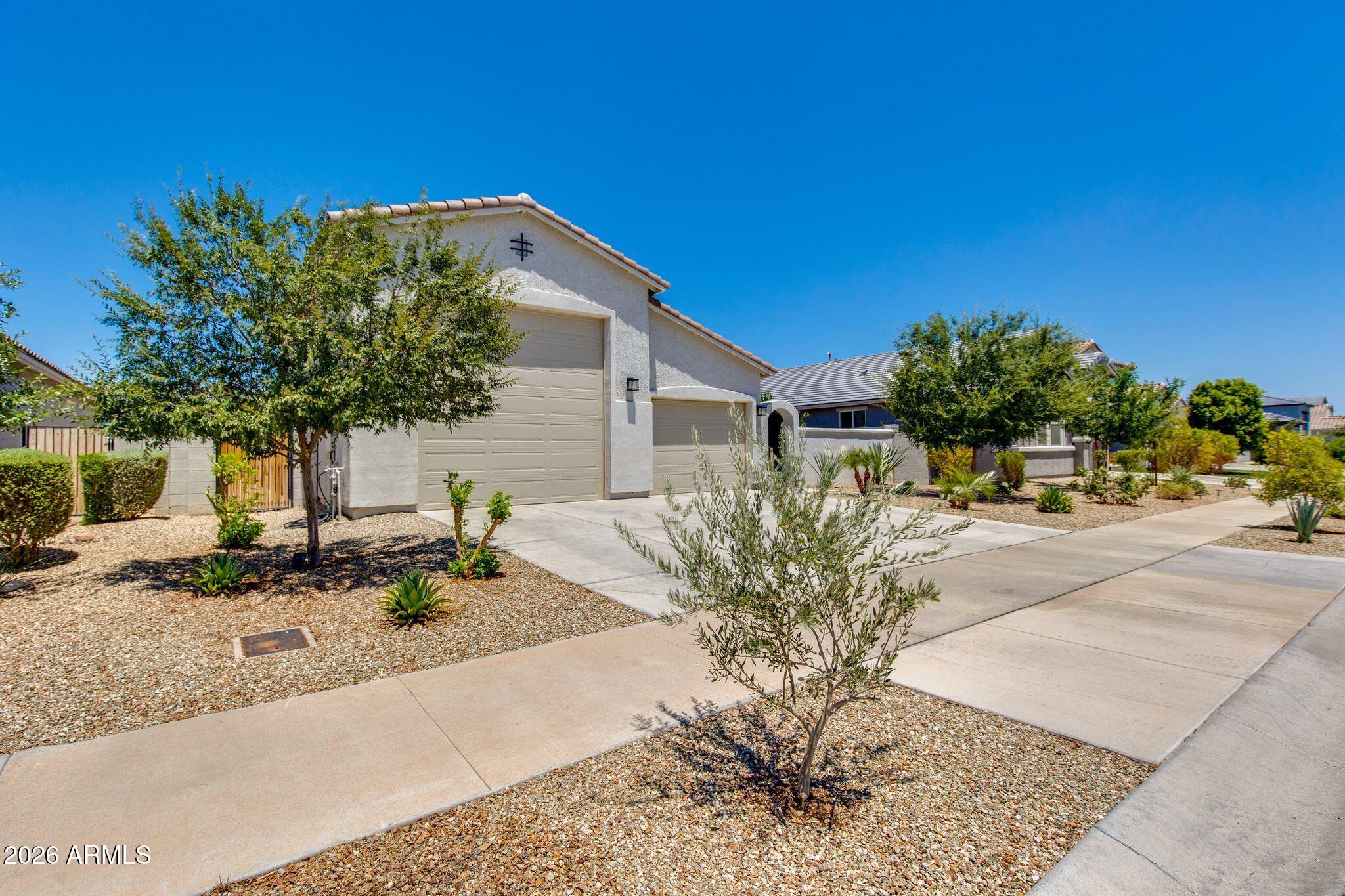 17780 W MONTE LINDO Lane