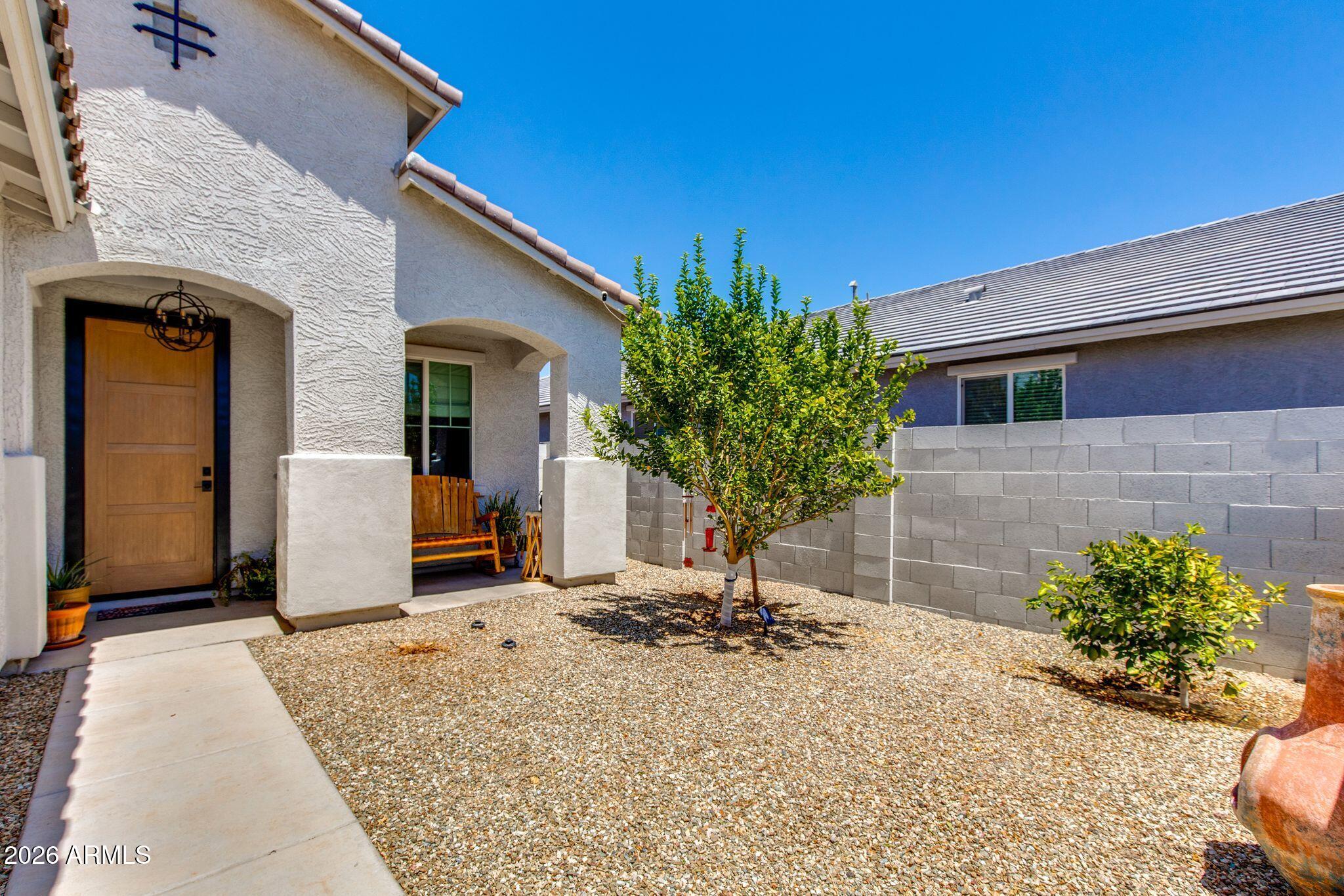 17780 W MONTE LINDO Lane