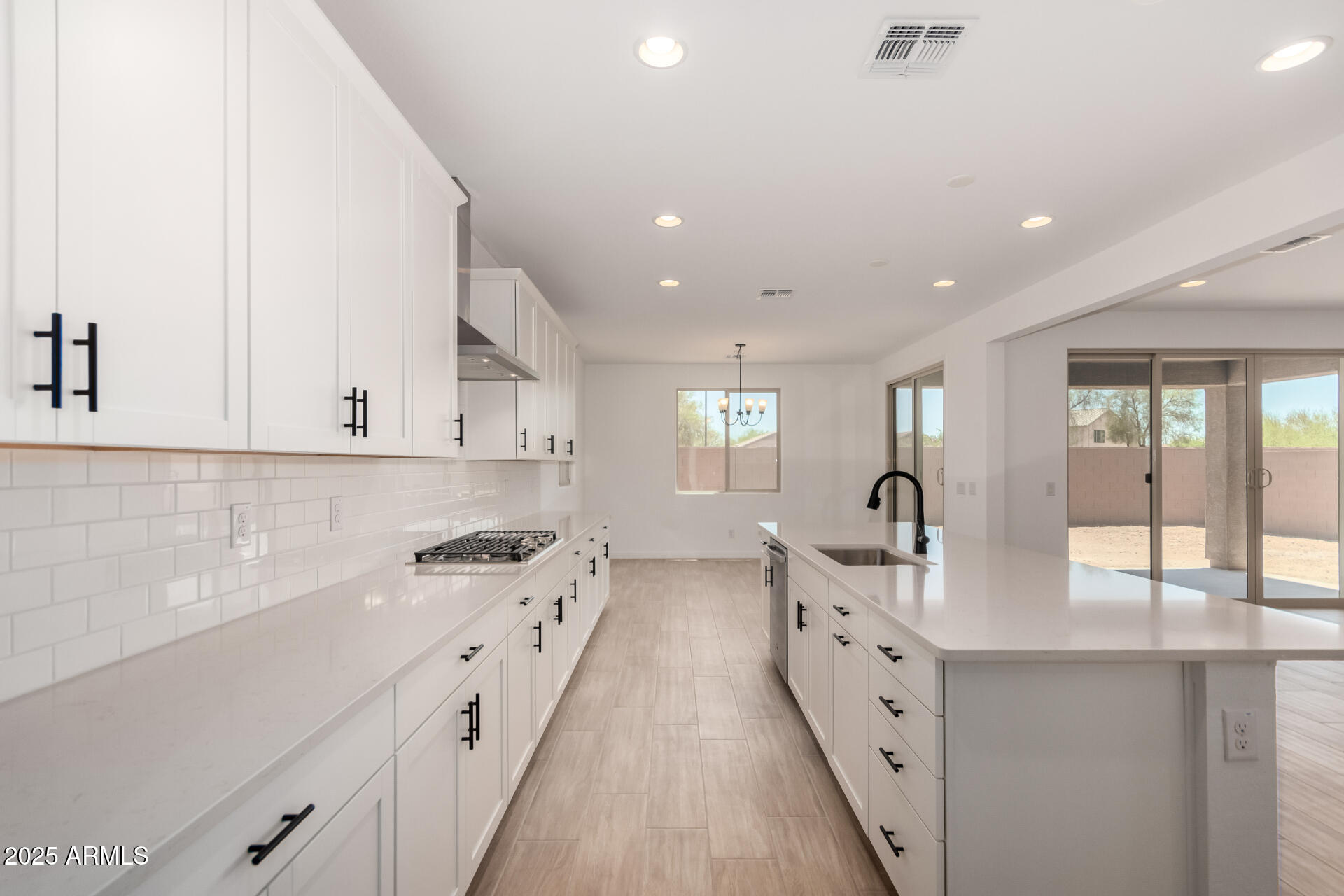 40563 W MICHAELS Drive