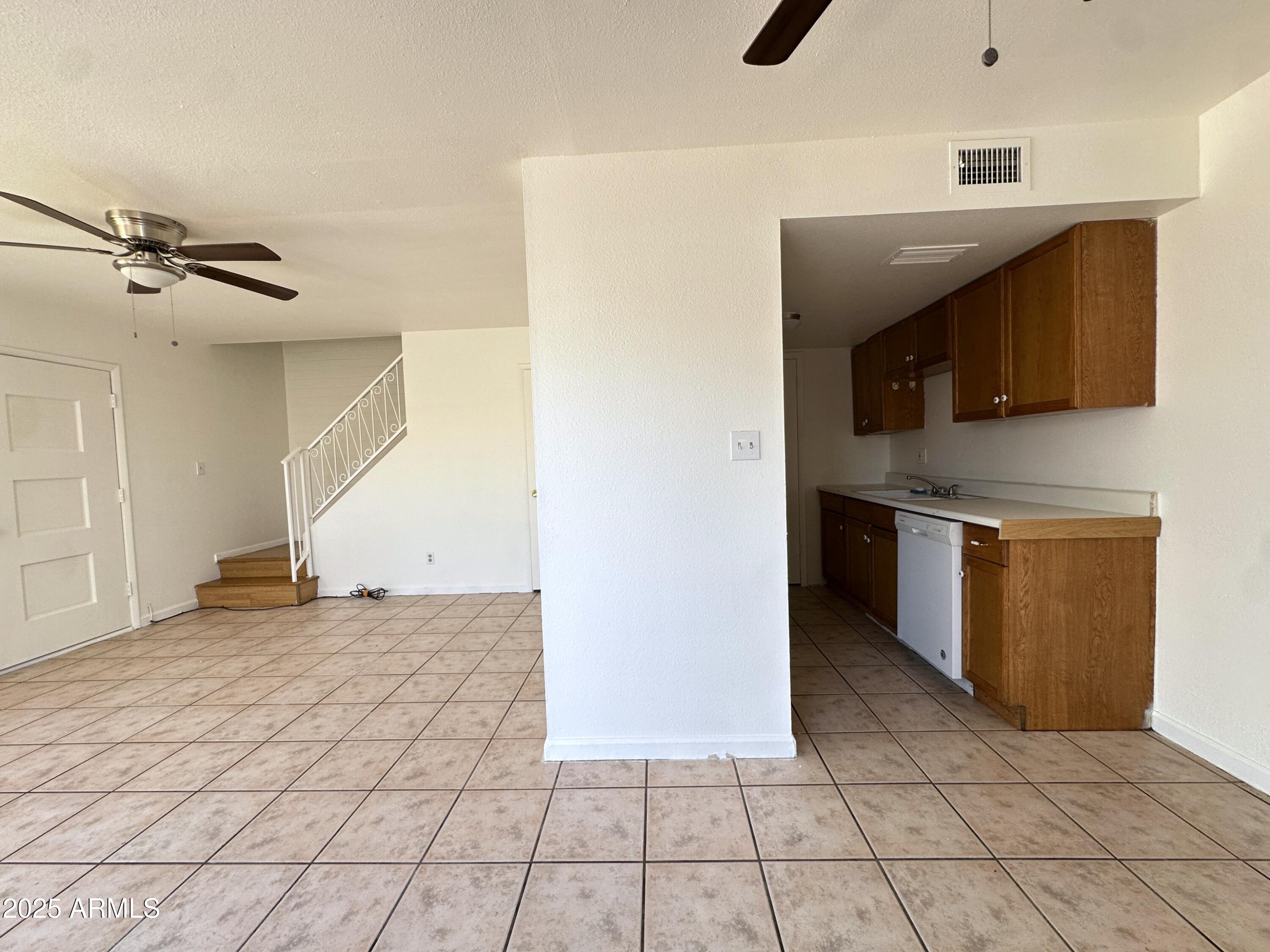 600 S DOBSON Road 148