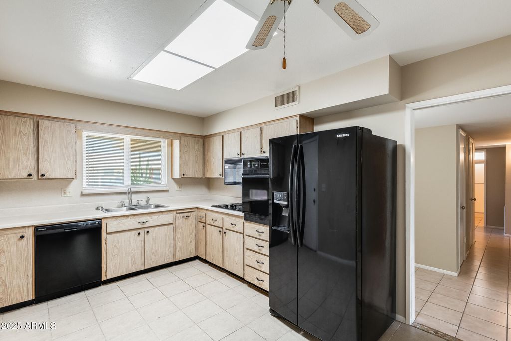 Photo of 14409 N Mcphee Drive, Sun City, AZ 85351 (MLS # 6914466)