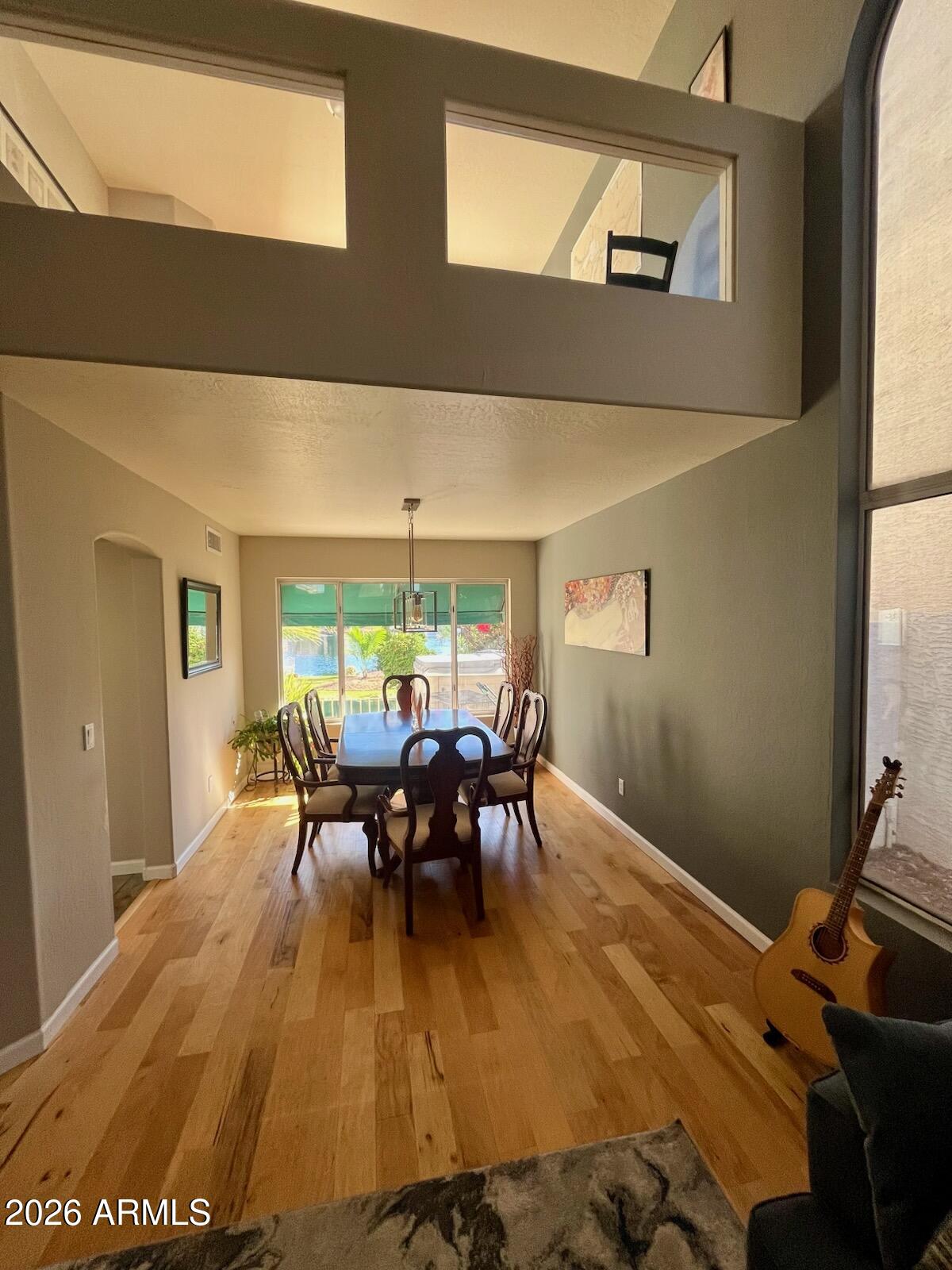 1270 E CHICAGO Circle