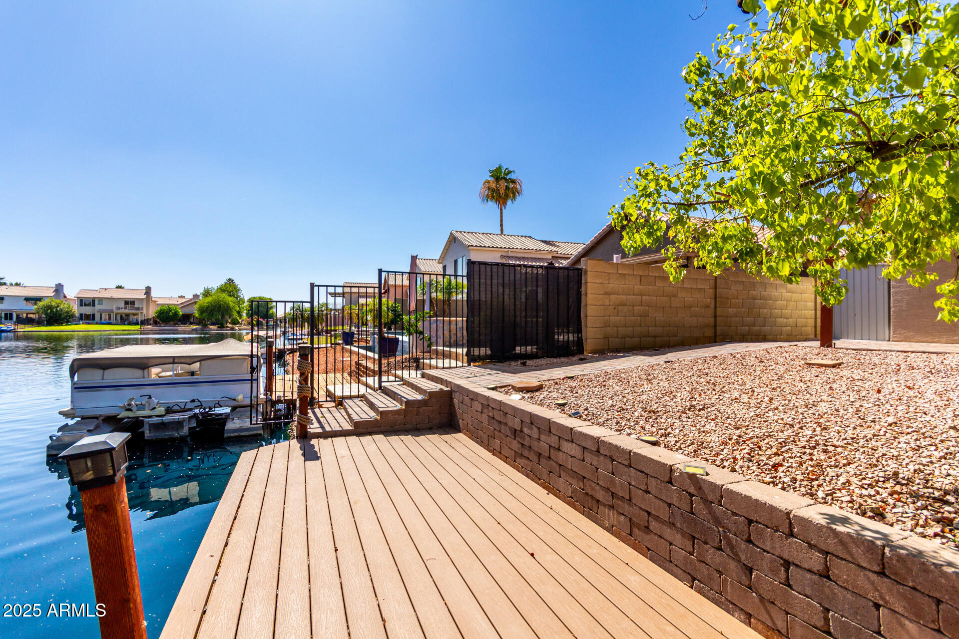 1379 E BUTLER Circle
