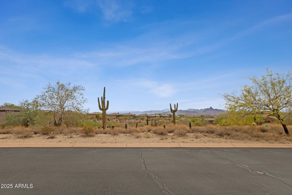 Photo of 12387 N Cloud Crest Trail #63, Fountain Hills, AZ 85268 (MLS # 6924293)