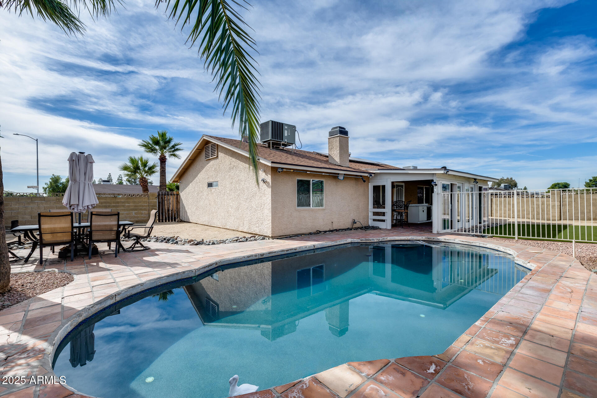 2102 W MARCO POLO Road