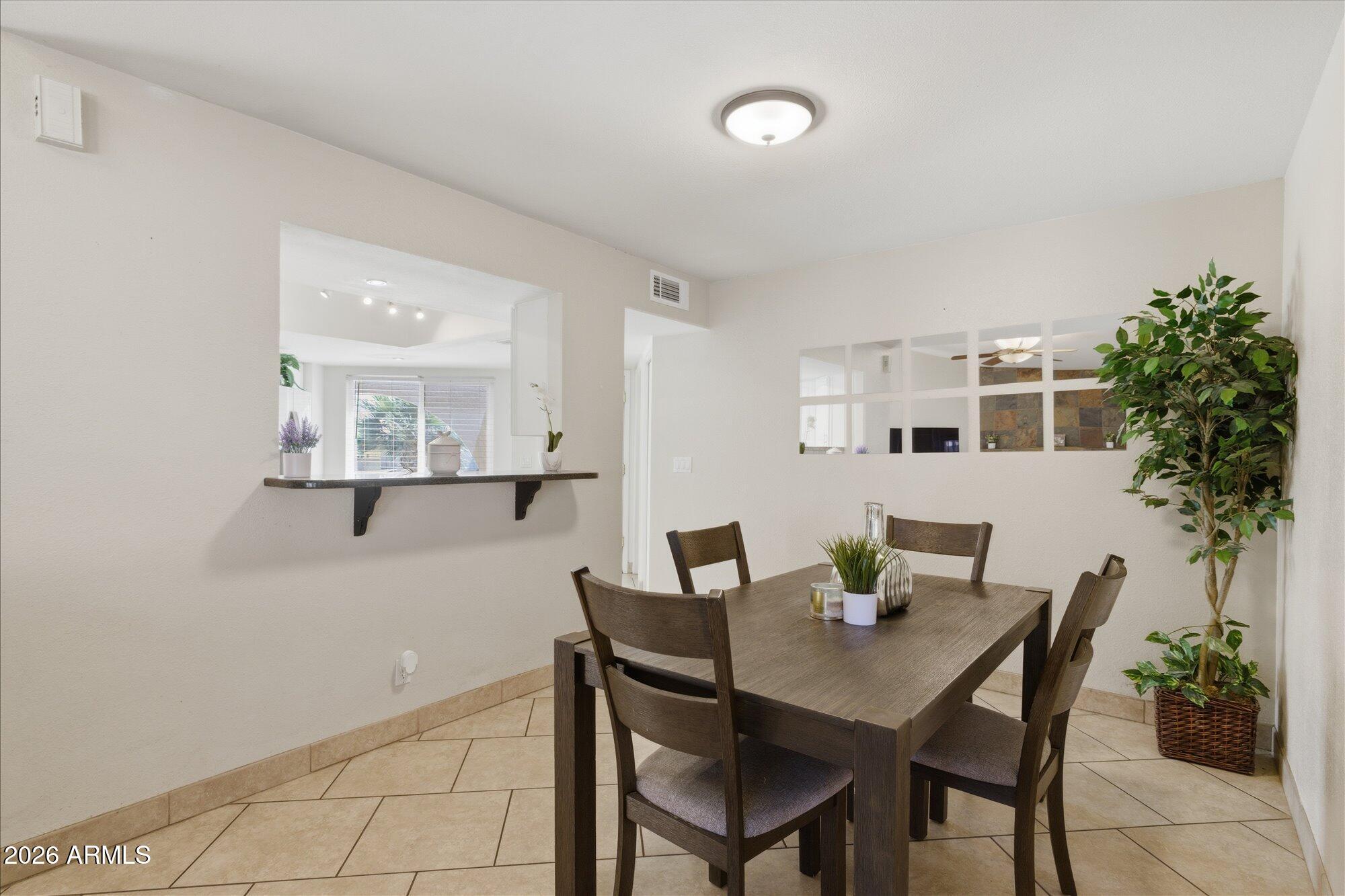 2102 W MARCO POLO Road