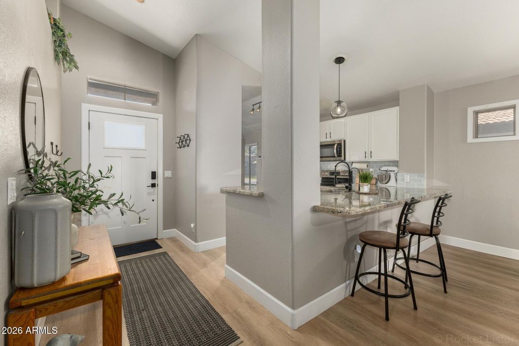 Photo of 1736 E Robin Lane, Gilbert, AZ 85296 (MLS # 6999442)