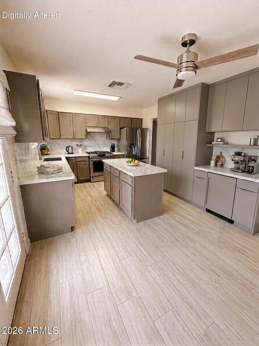 47 N Maple --