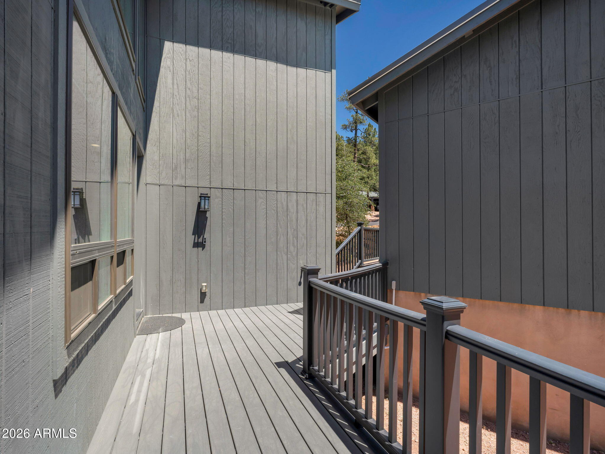 4524 Sundown Lane