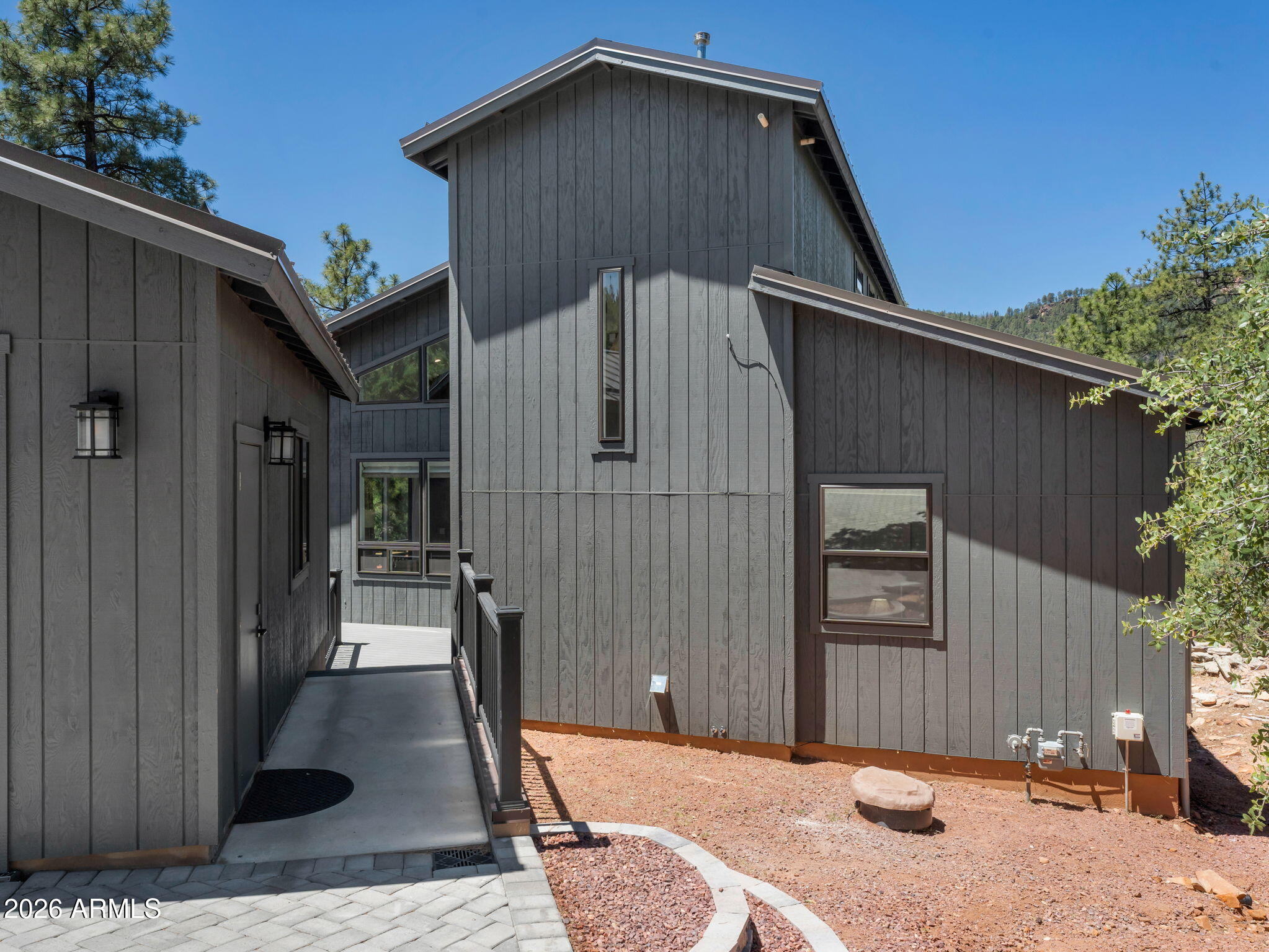 4524 Sundown Lane