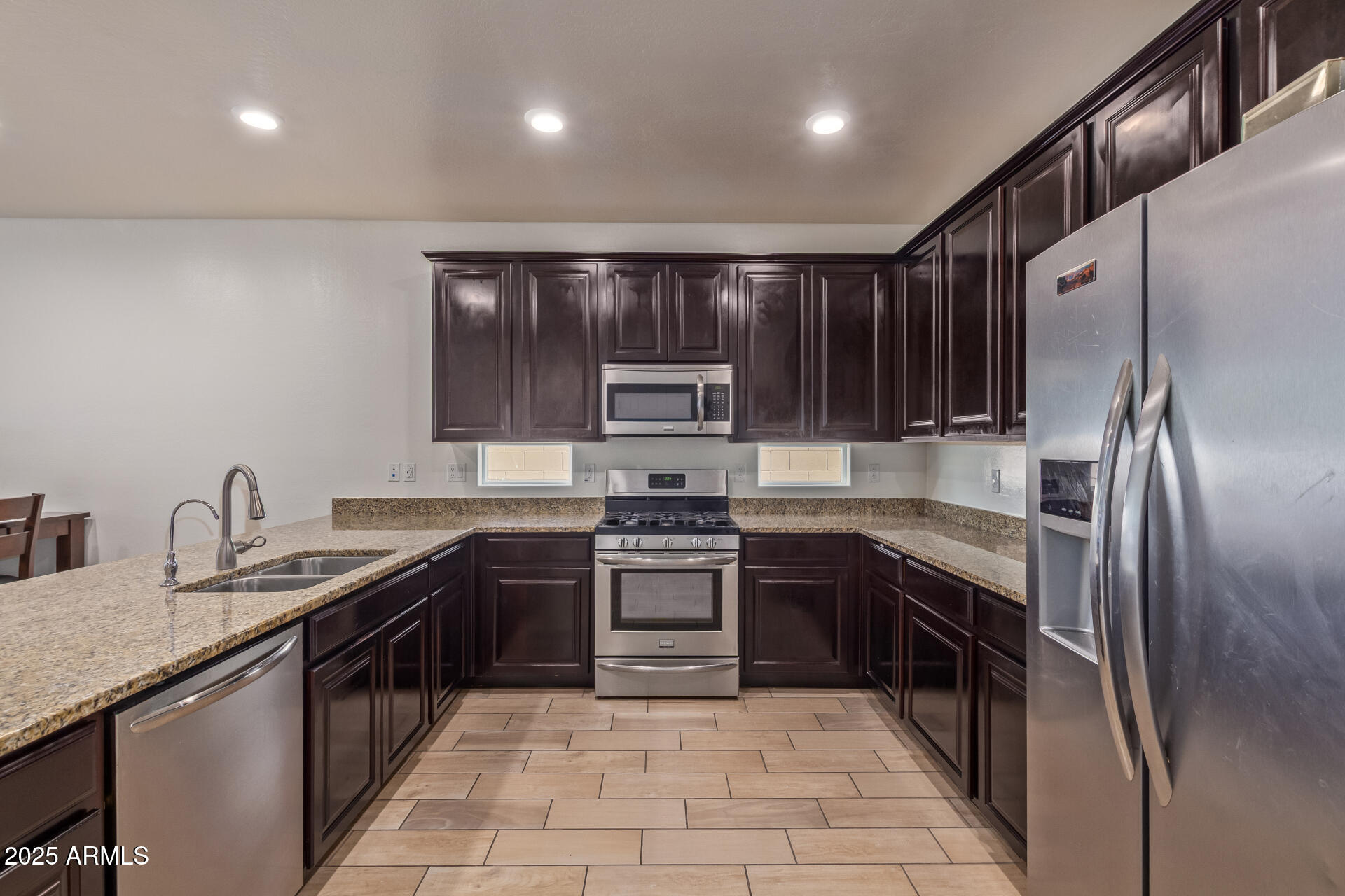 16468 W MARIPOSA GRANDE --