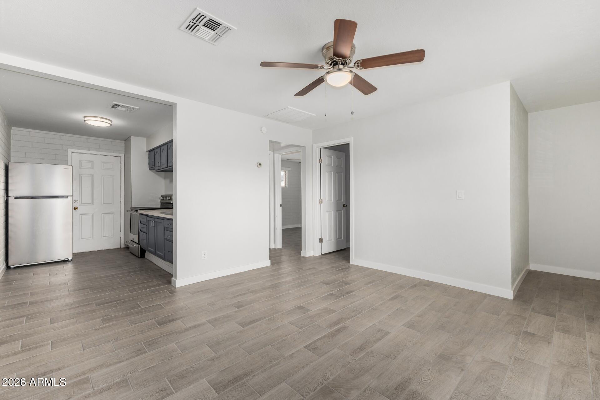 PALOMINO ESTATES - Residential Income
