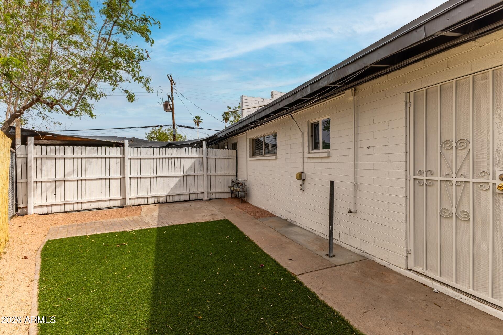 PALOMINO ESTATES - Residential Income