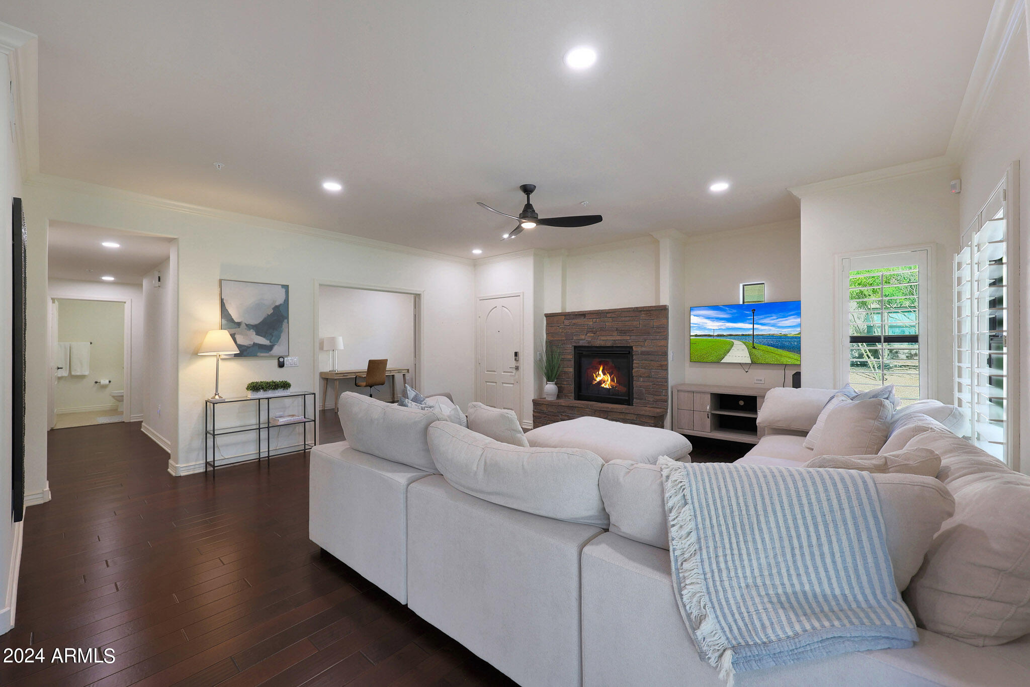 21320 N 56TH Street 1148