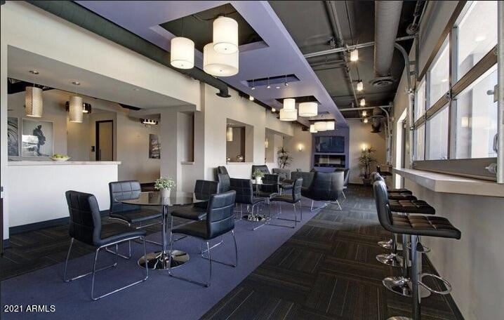 535 W THOMAS Road 302