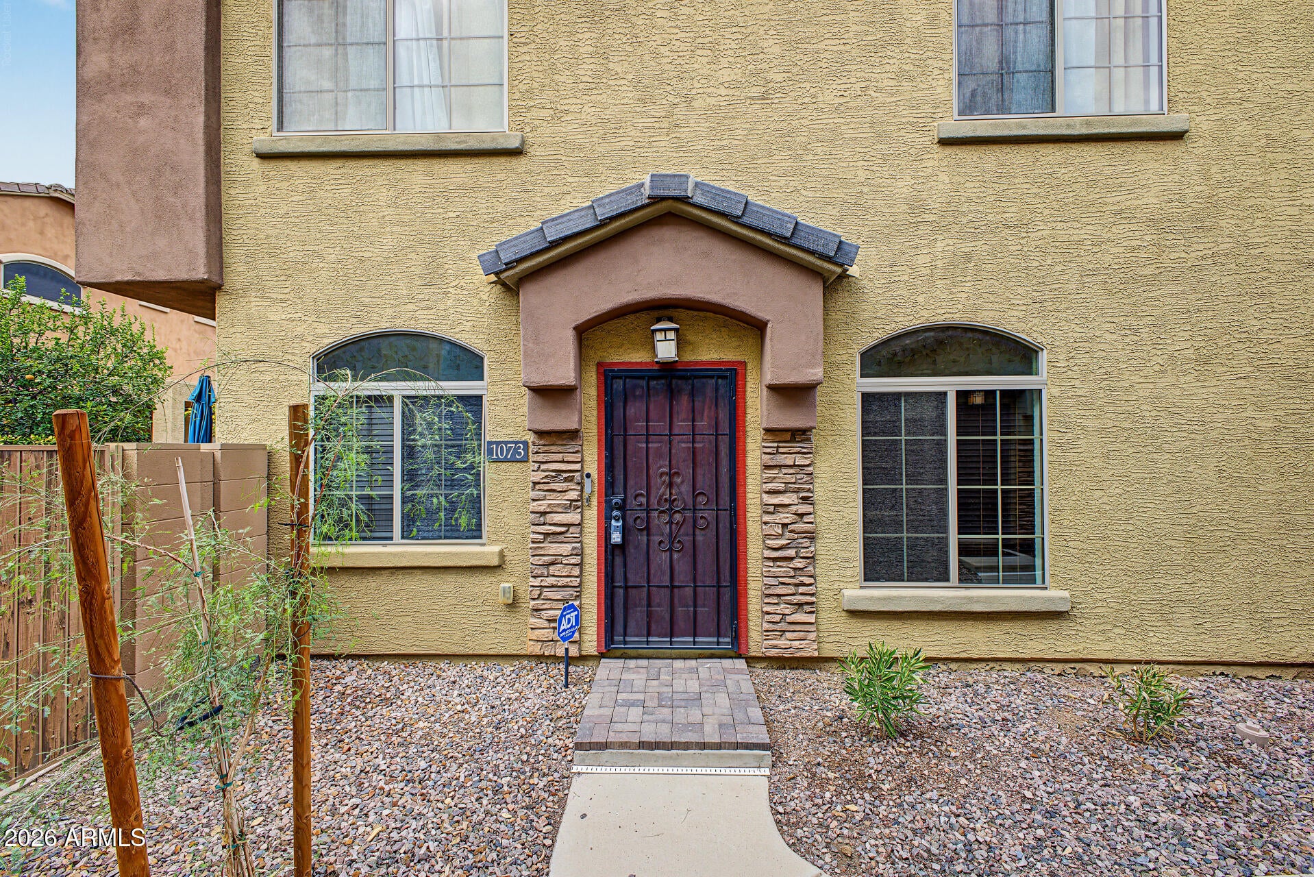 1350 S GREENFIELD Road 1073
