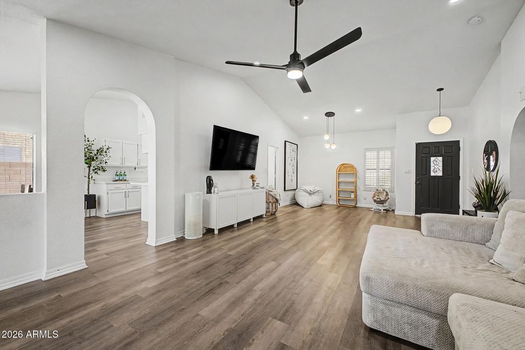 Photo of 844 E Encinas Avenue, Gilbert, AZ 85234 (MLS # 7020654)