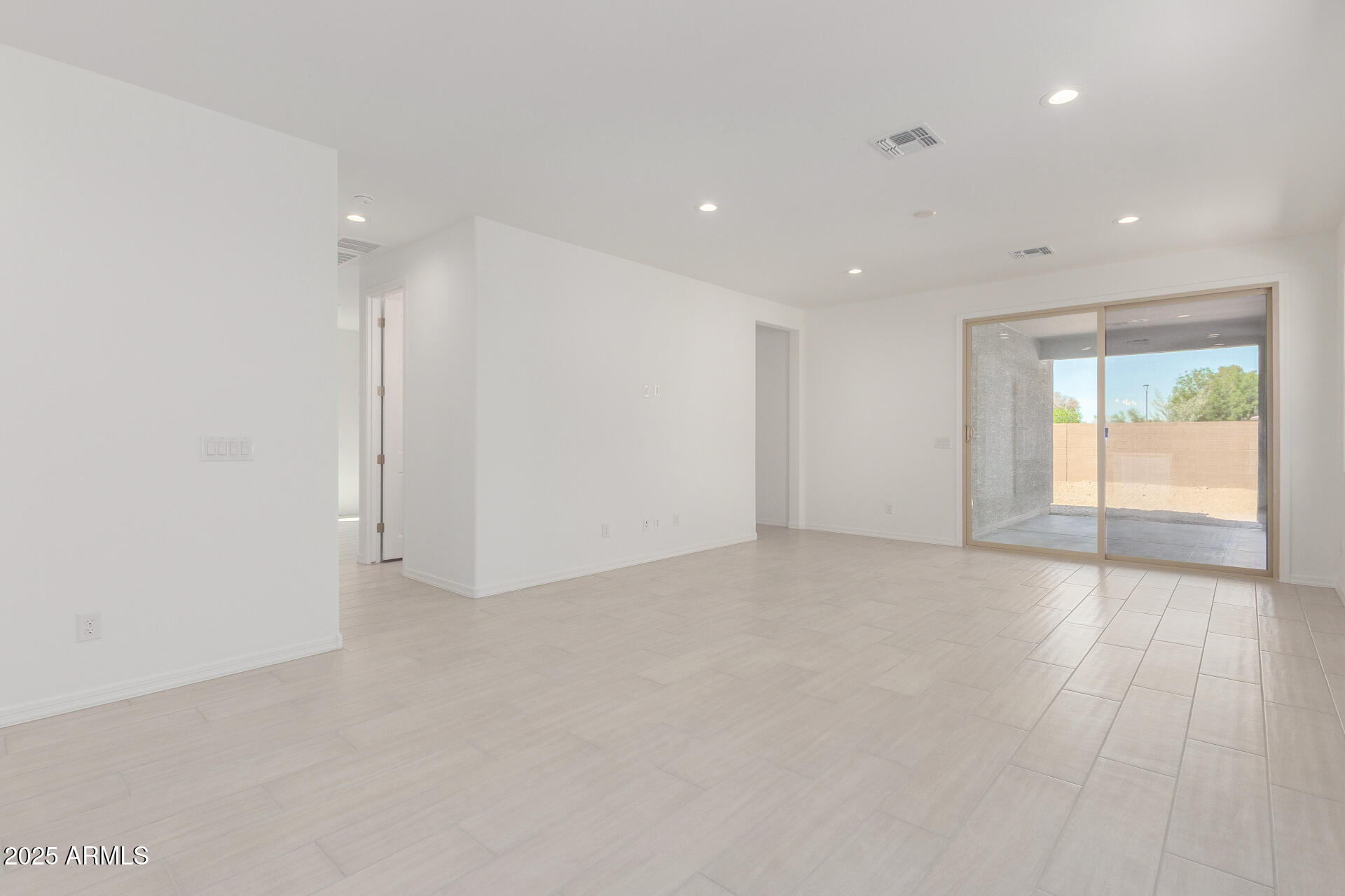 5358 W LAS PALMARITAS Drive
