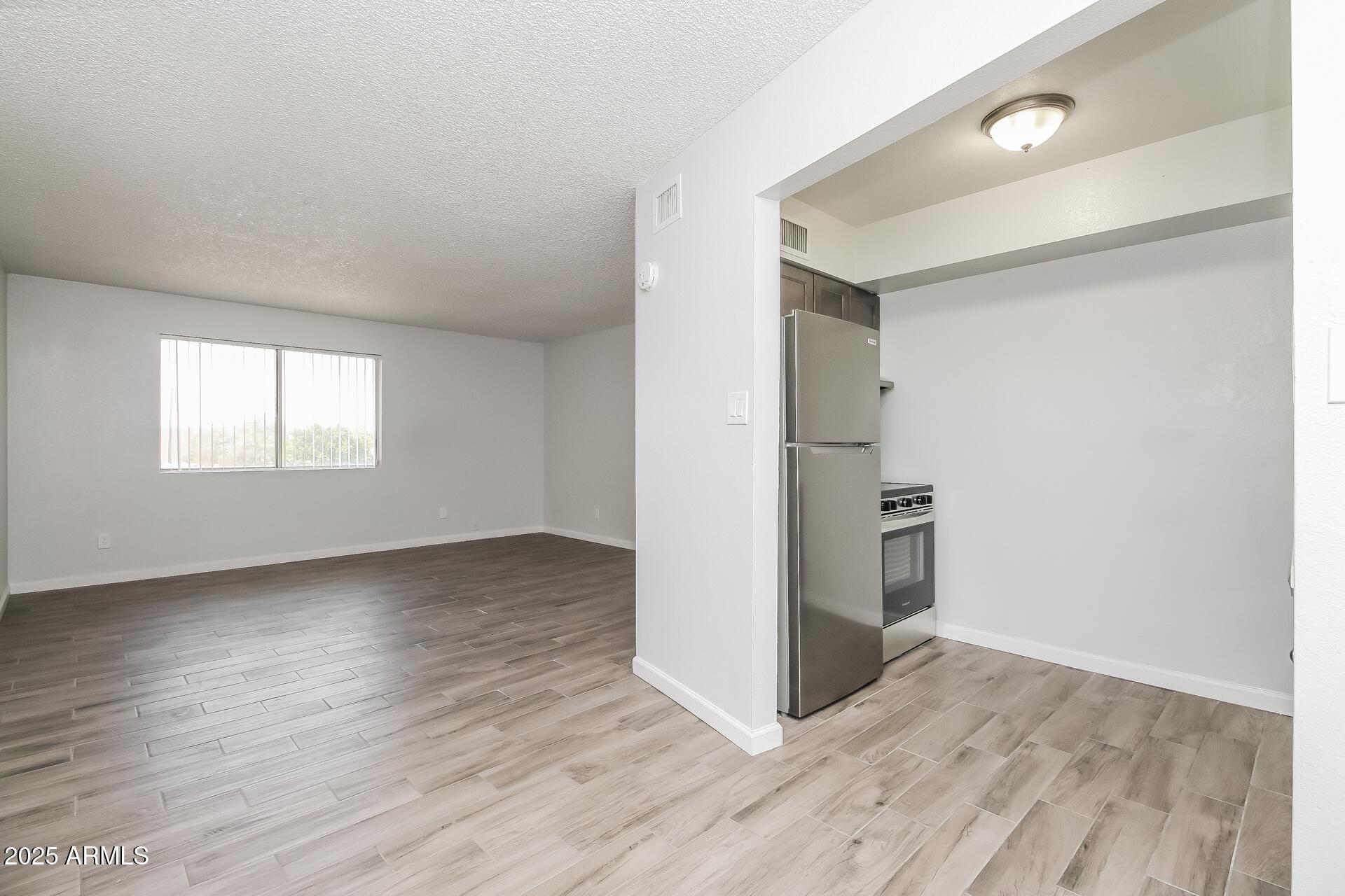 1050 W University Drive Apt 202