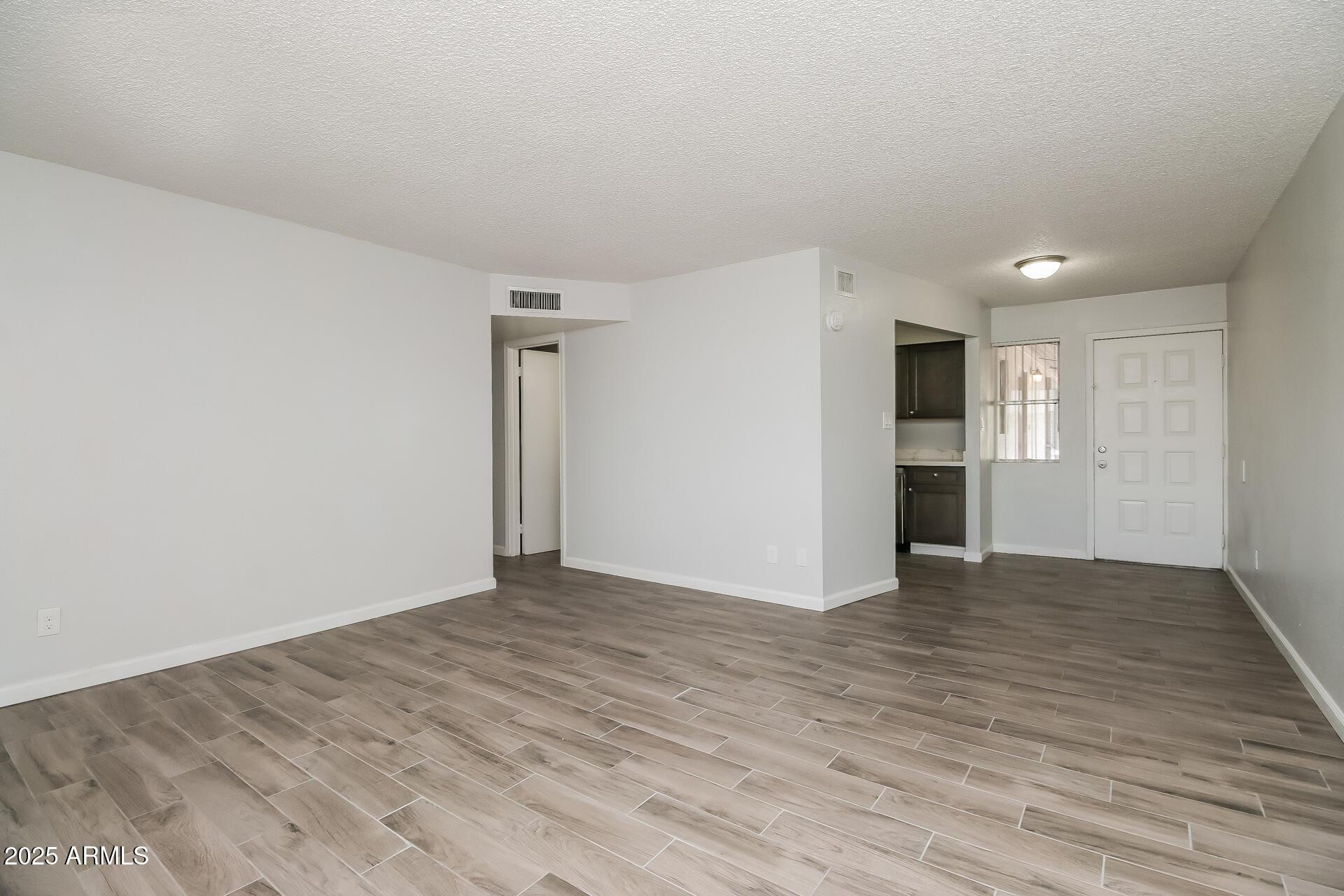 1050 W University Drive Apt 202
