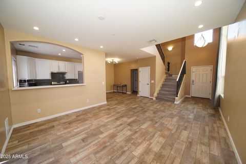 MLS: 6852138