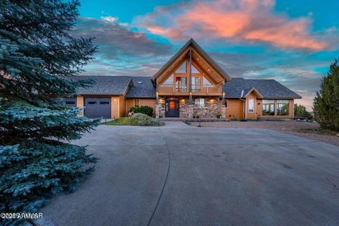 2225 STATE ROUTE 77 -- Show Low AZ 85901