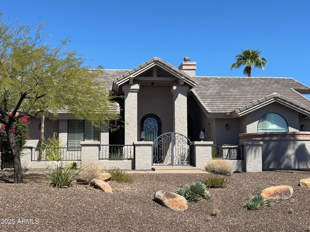 Photo of 15856 E Brodiea Drive, Fountain Hills, AZ 85268 (MLS # 6924930)