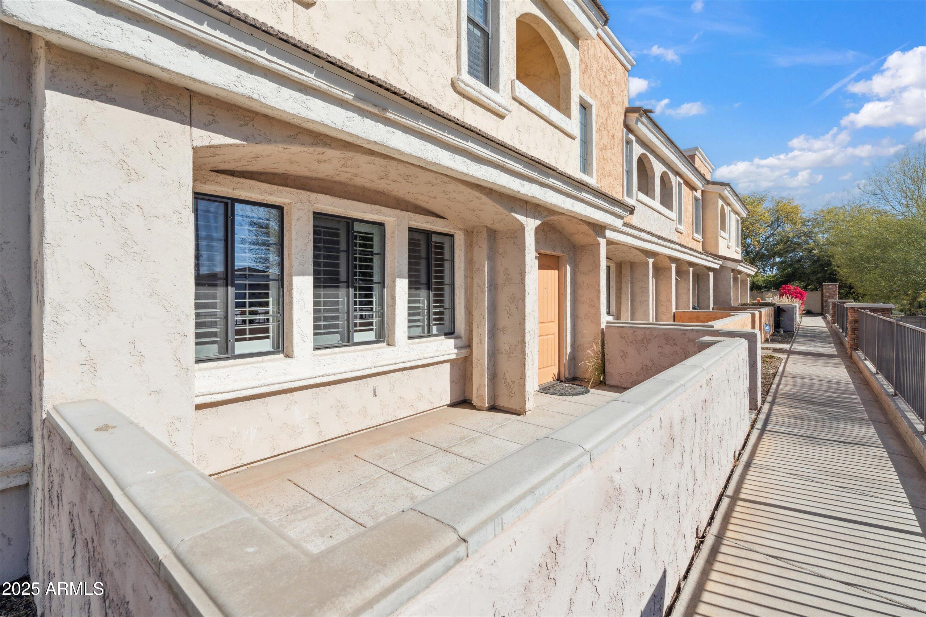 10757 N 74TH Street 1016