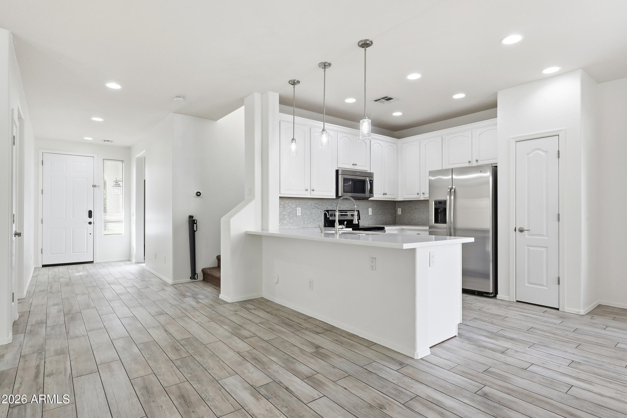 21090 E MUNOZ Street