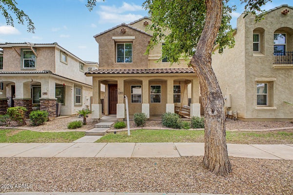 4063 E TULSA ST, GILBERT, AZ 85295 - Image 93eeeb31045e8dcdfc838be42e5ac00a/3949284541