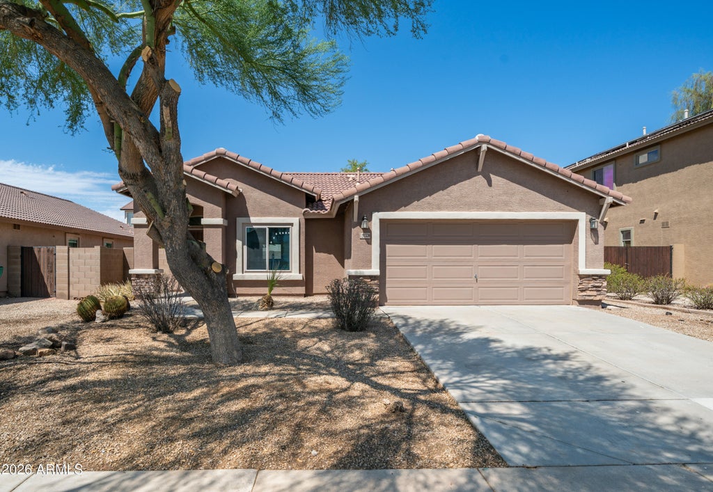 Photo of 21570 N Greenway Road, Maricopa, AZ 85138 (MLS # 7068937)