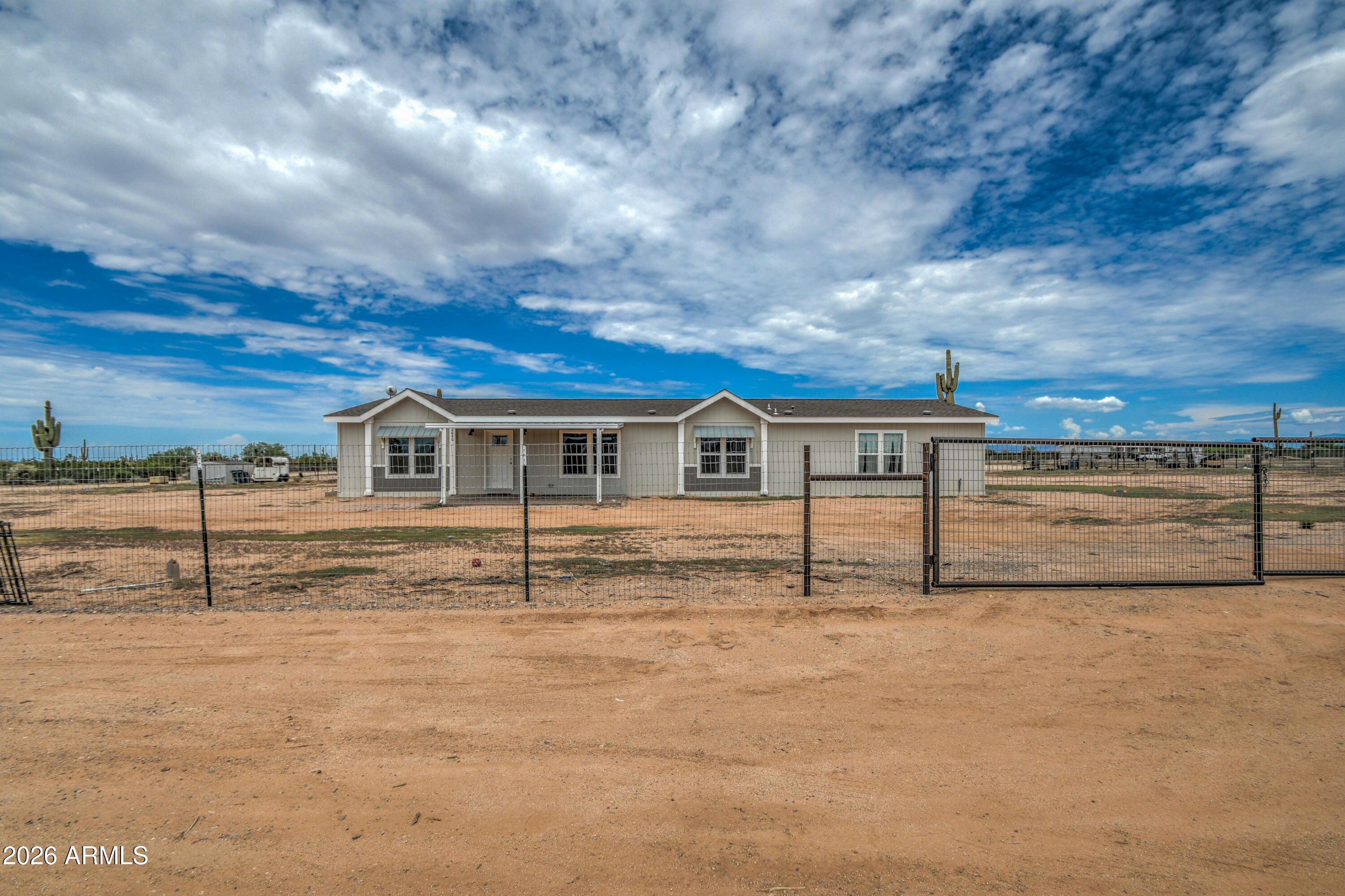 22640 E DARLENE Drive