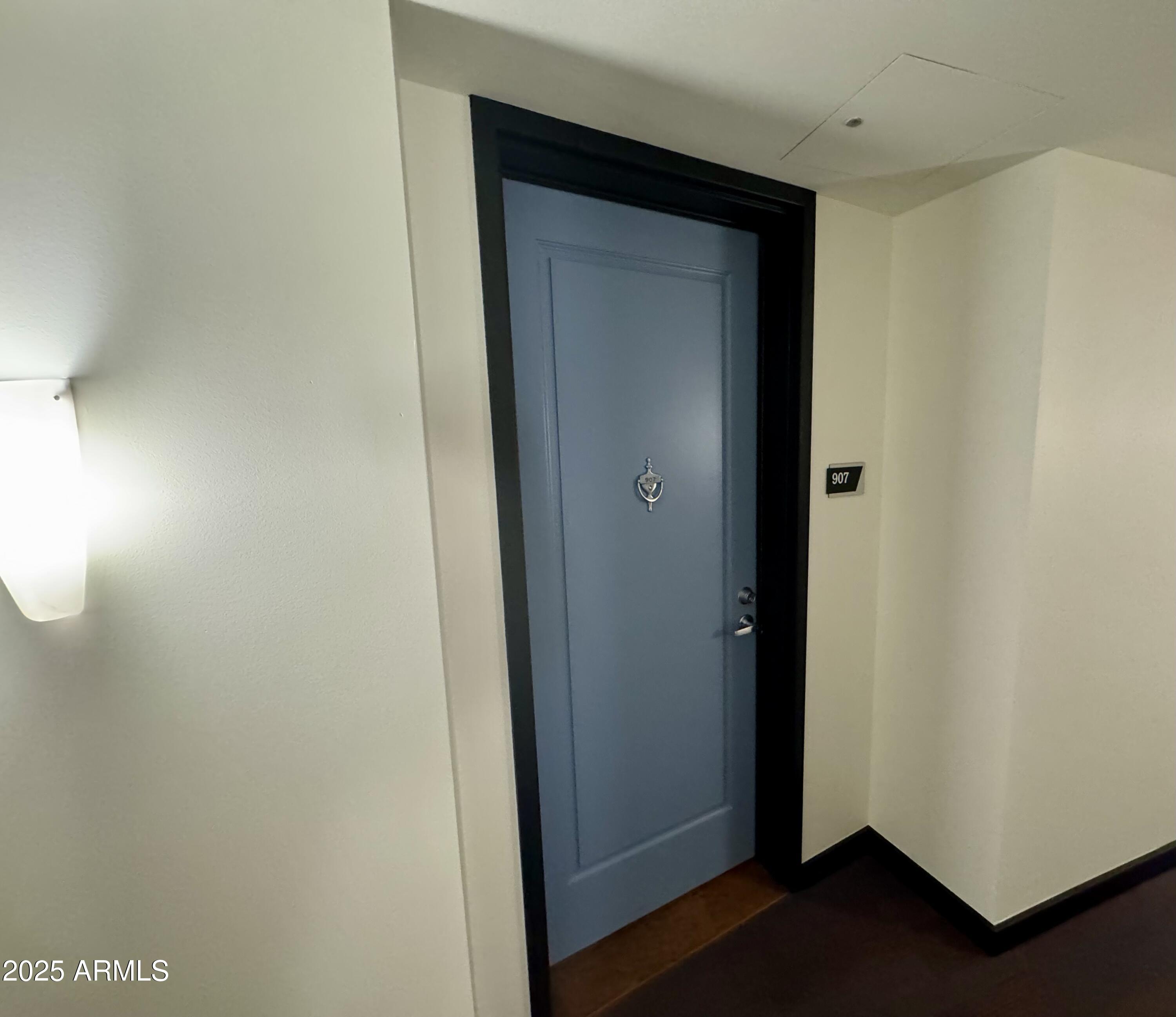 310 S 4TH Street 907