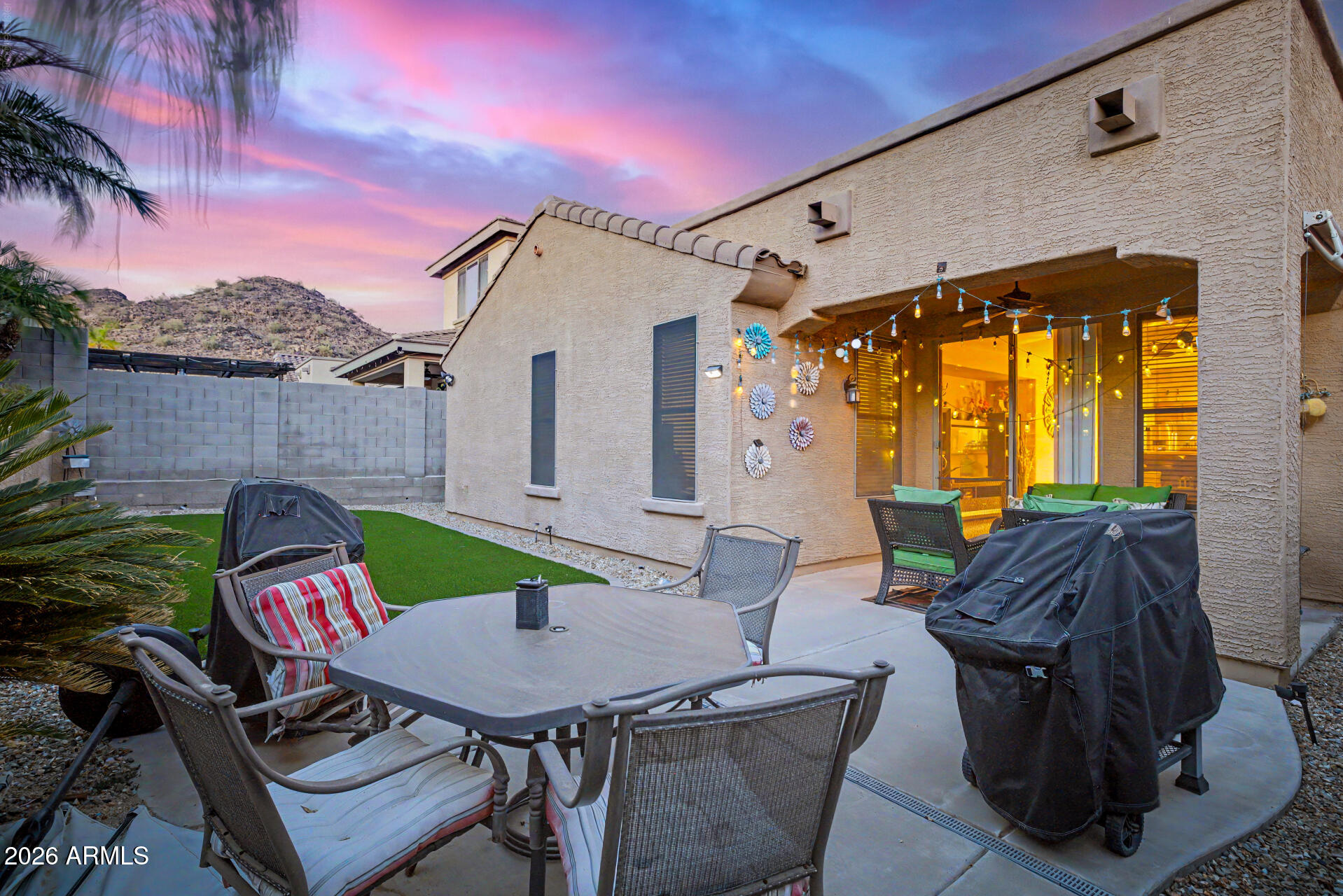 7124 W RED HAWK Drive