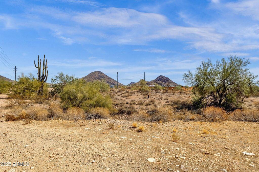 Photo of 10575 N 130th Street #1, Scottsdale, AZ 85259 (MLS # 6829416)