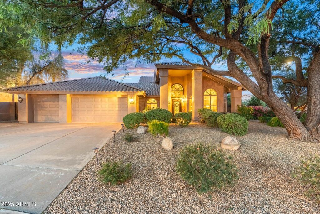 Photo of 19275 N 88th Way, Scottsdale, AZ 85255 (MLS # 6879225)