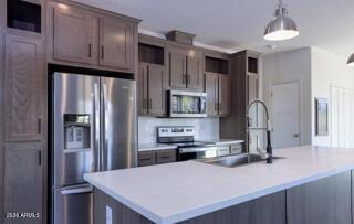 47 COUNTY RD 3205 --