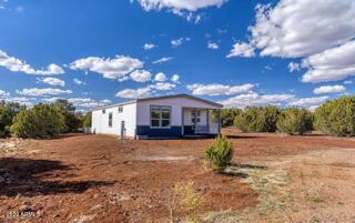 47 COUNTY RD 3205 --