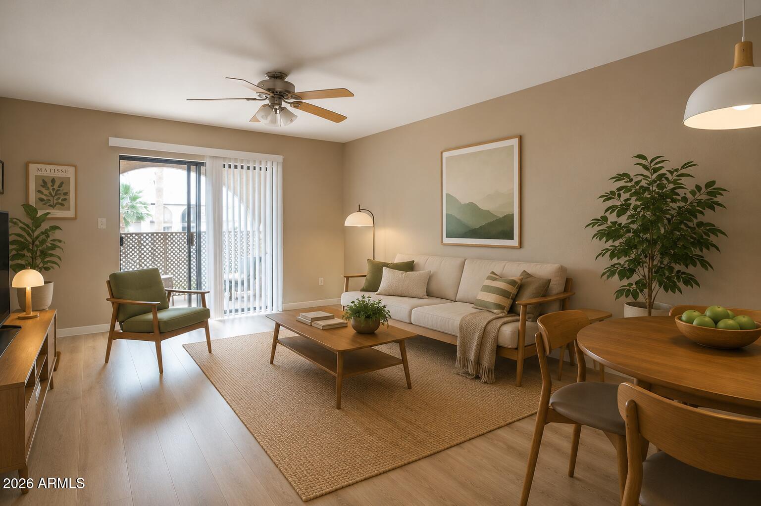 3033 E DEVONSHIRE Avenue 3032