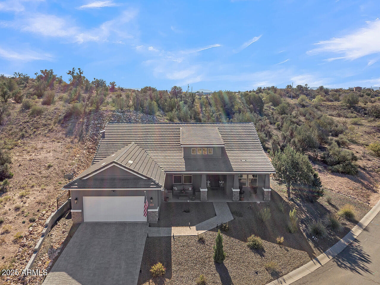 6095 N STRATFORD Court