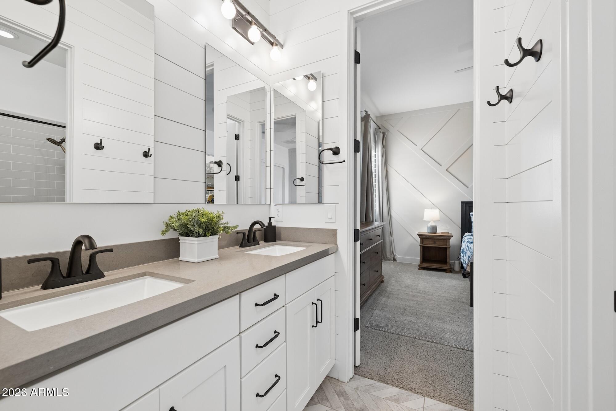 GRAYSTONE - Residential