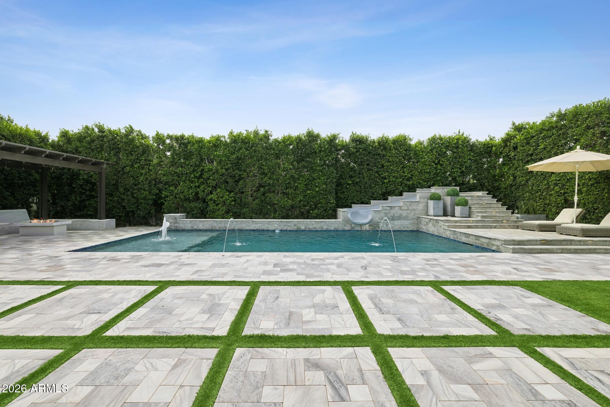 GRAYSTONE - Residential