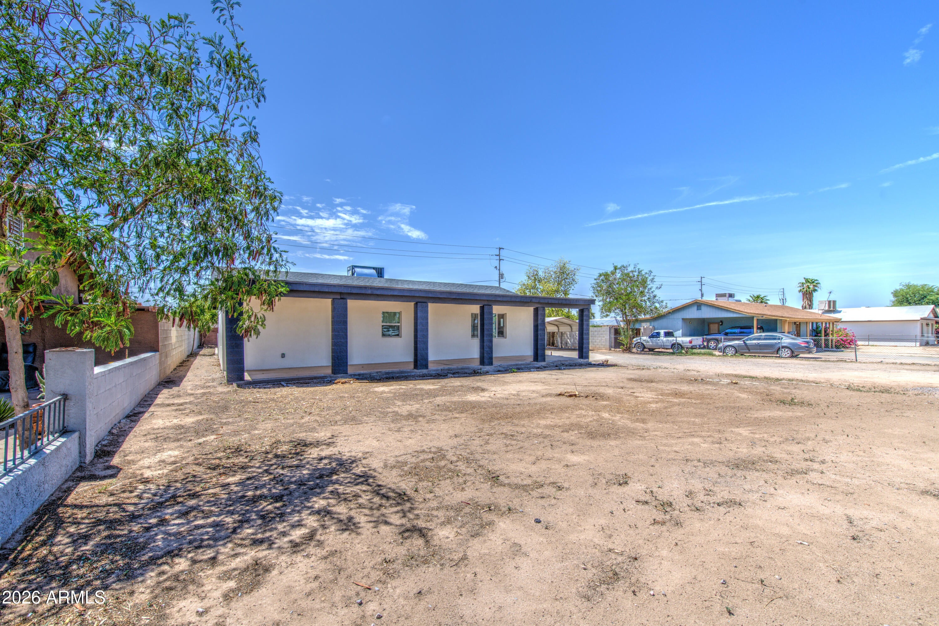 221 N TREKELL Road