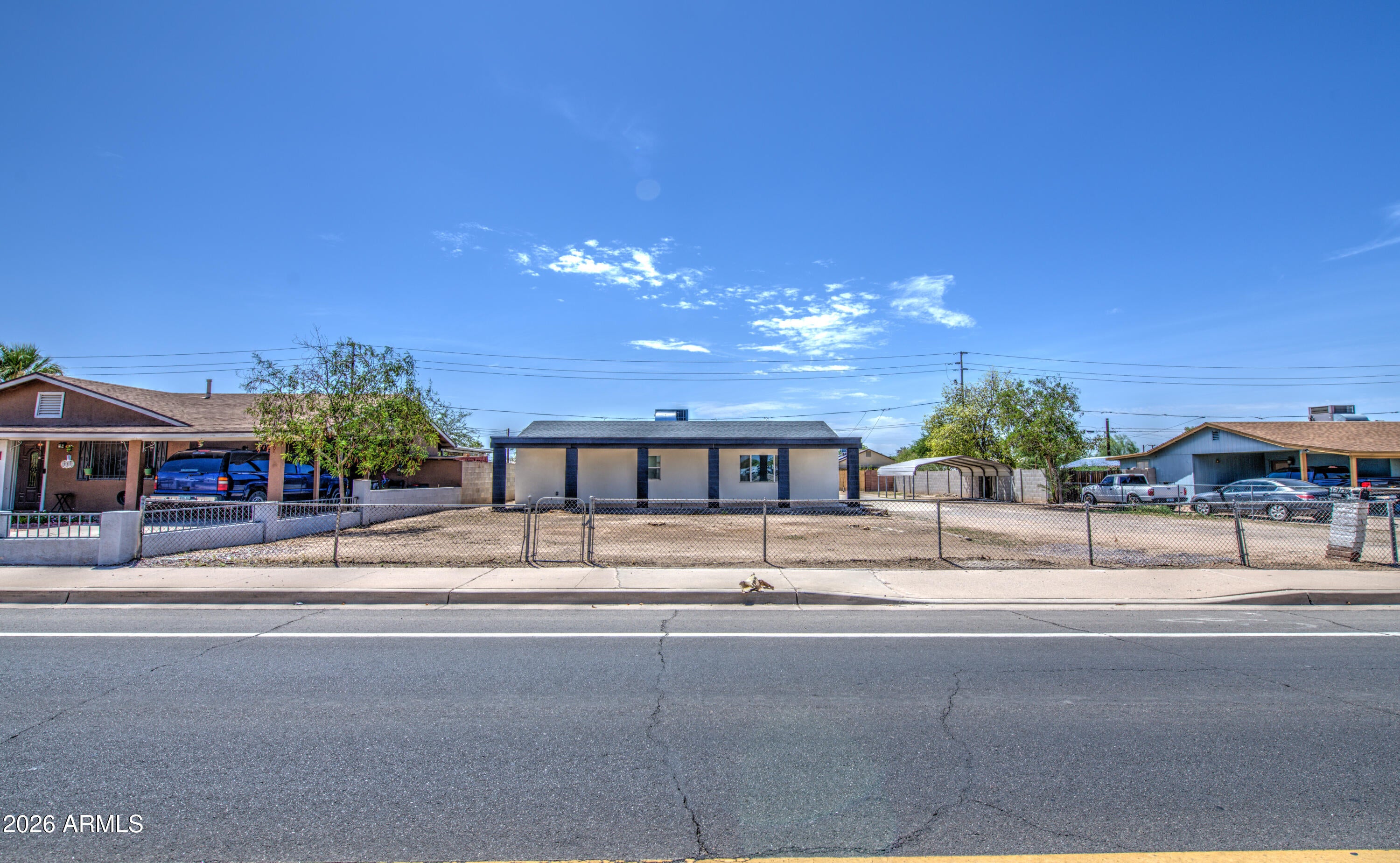 221 N TREKELL Road