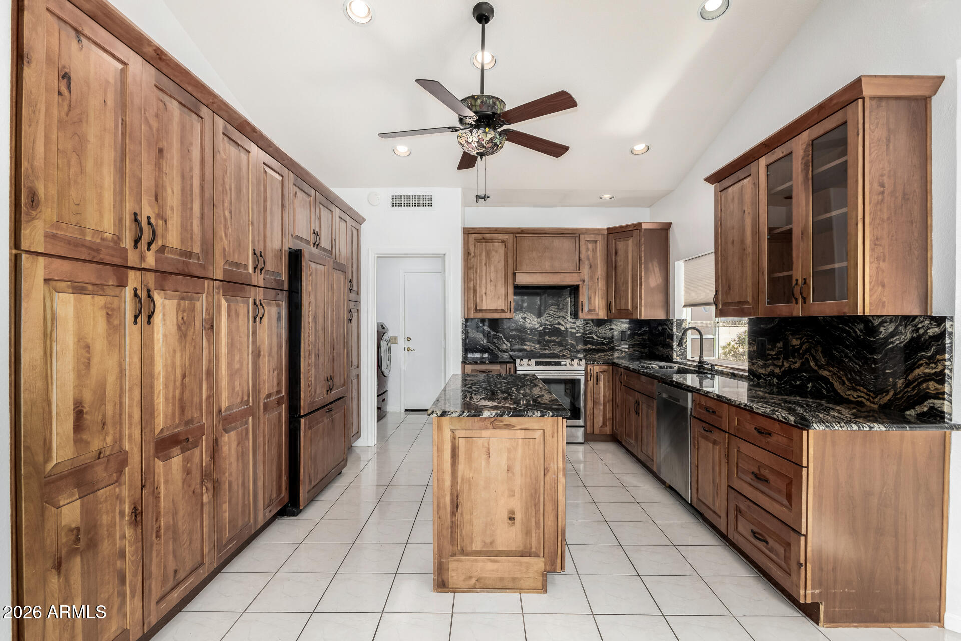 SUN LAKES 26B LOT 1-48 TR A PVT ST - Residential