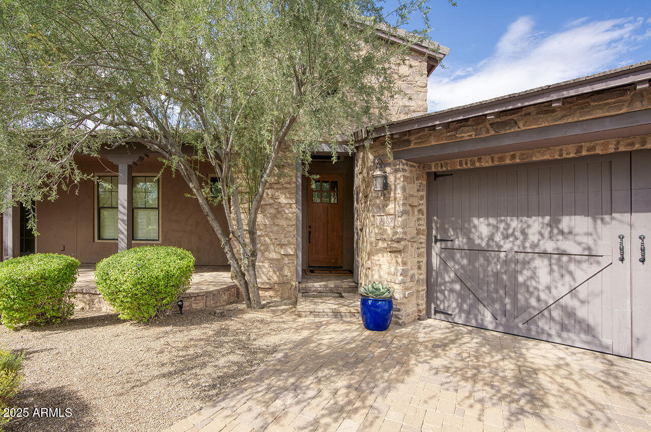 9482 E IRONWOOD Bend