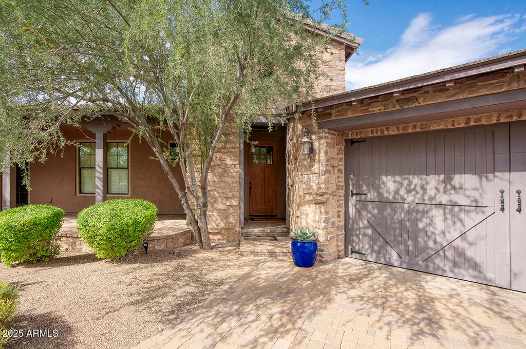 Photo of 9482 E Ironwood Bend, Scottsdale, AZ 85255 (MLS # 6931560)