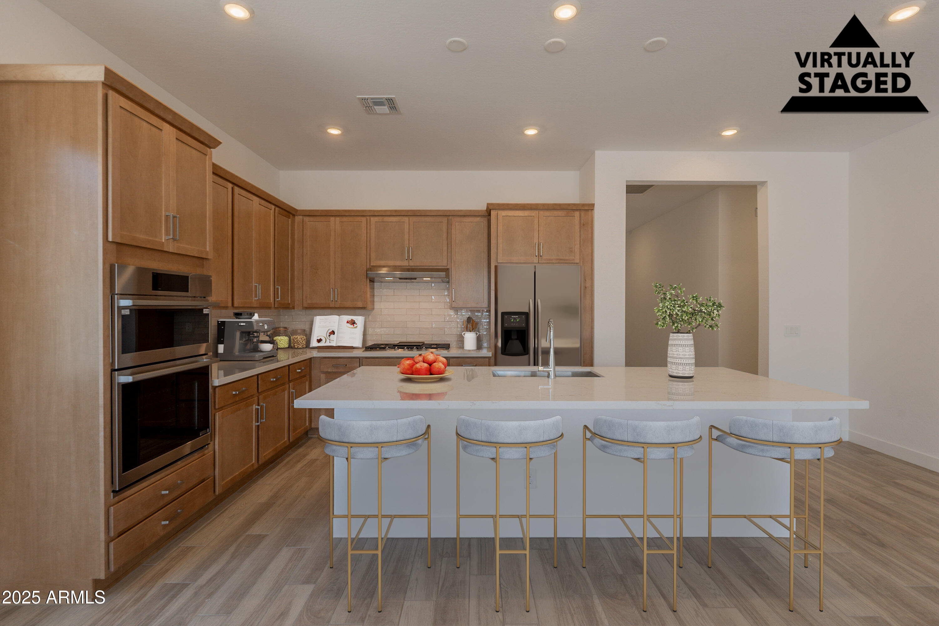 21427 W MEADOWBROOK Avenue